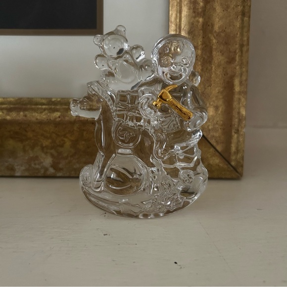 Marquis by Waterford Crystal Santa Claus is coming to town elves making the toys - Picture 4 of 11